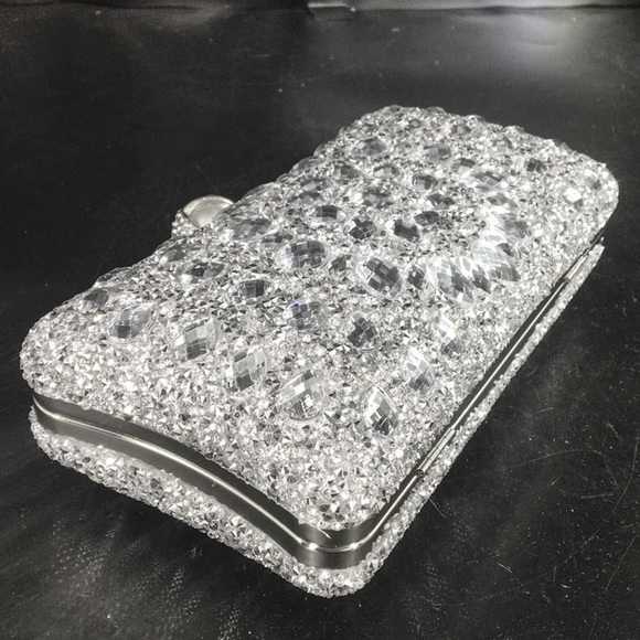 Rhinestone Silver Evening Clutch - Picture 3 of 12
